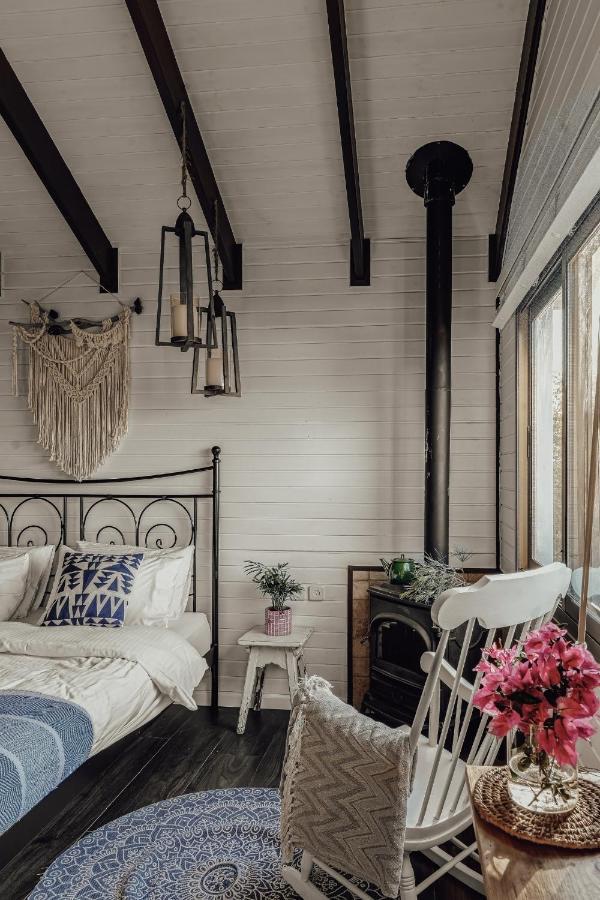 Live In The Woods Villa Mikhmannim ภายนอก รูปภาพ