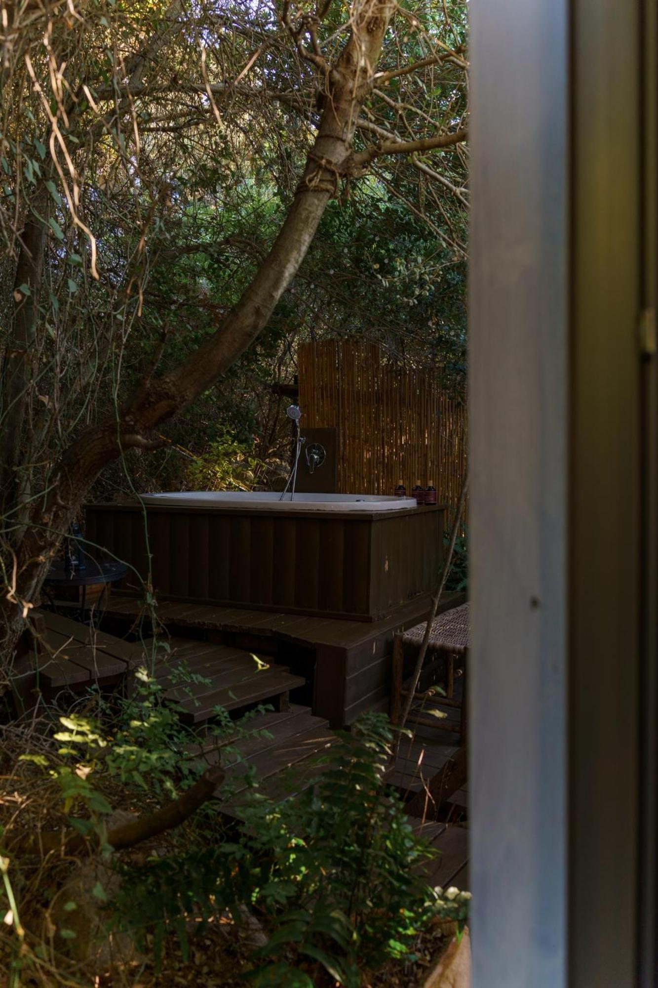 Live In The Woods Villa Mikhmannim ภายนอก รูปภาพ